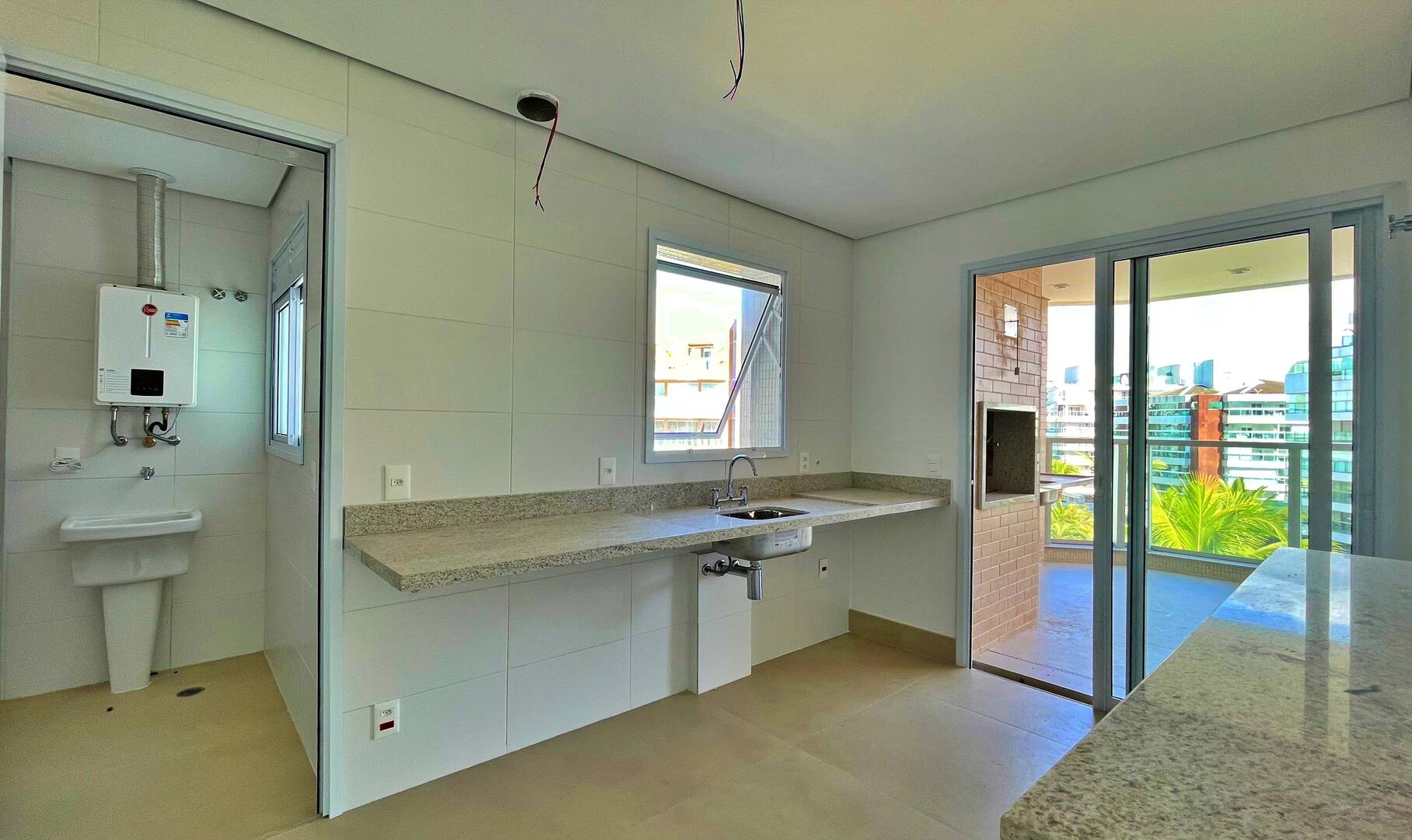 Apartamento à venda com 3 quartos, 134m² - Foto 6