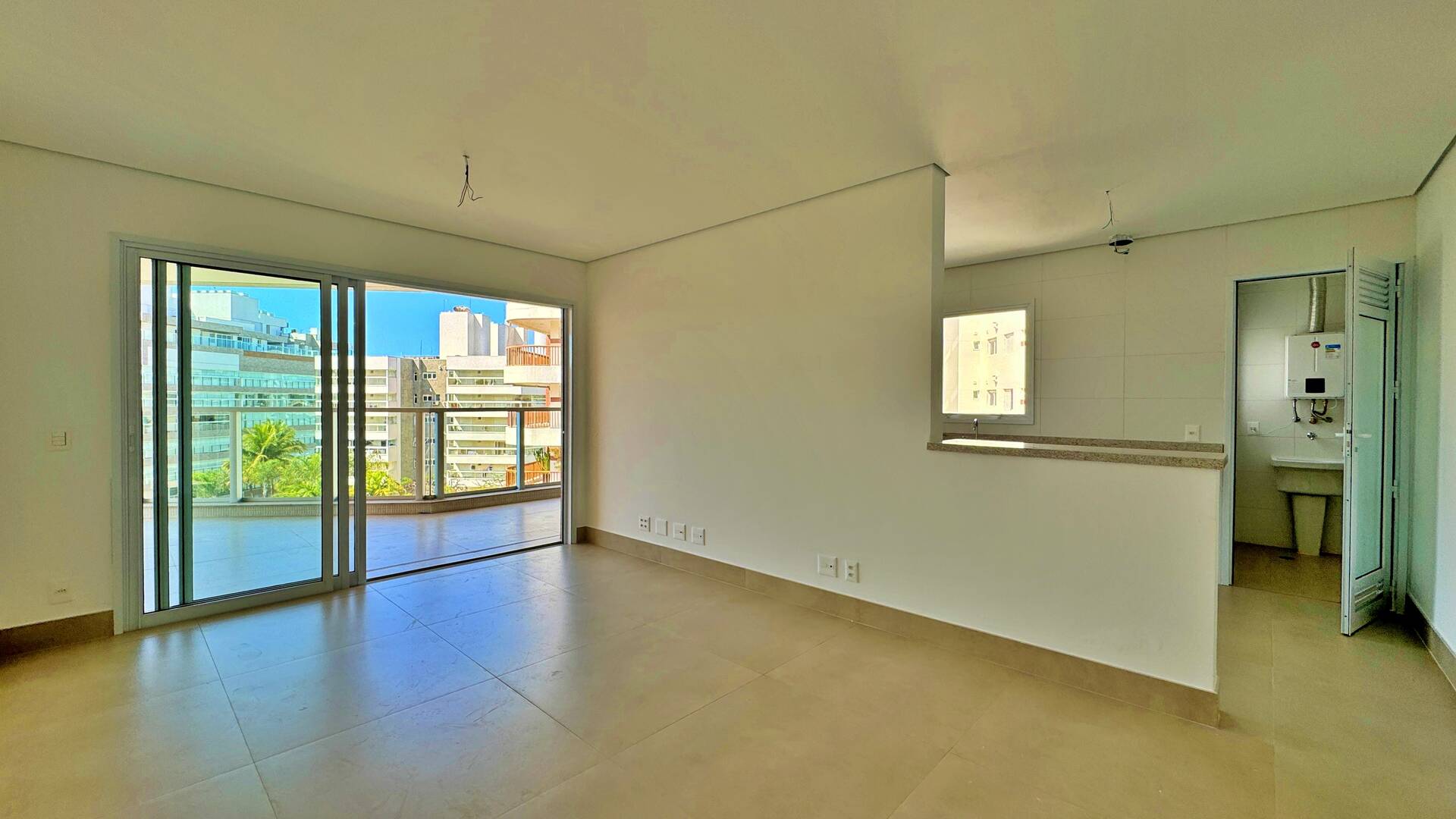 Apartamento à venda com 3 quartos, 134m² - Foto 5