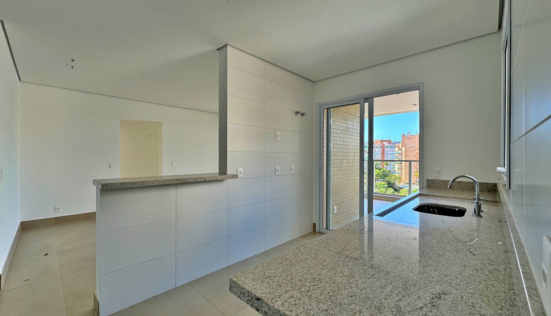 Apartamento à venda com 3 quartos, 134m² - Foto 29