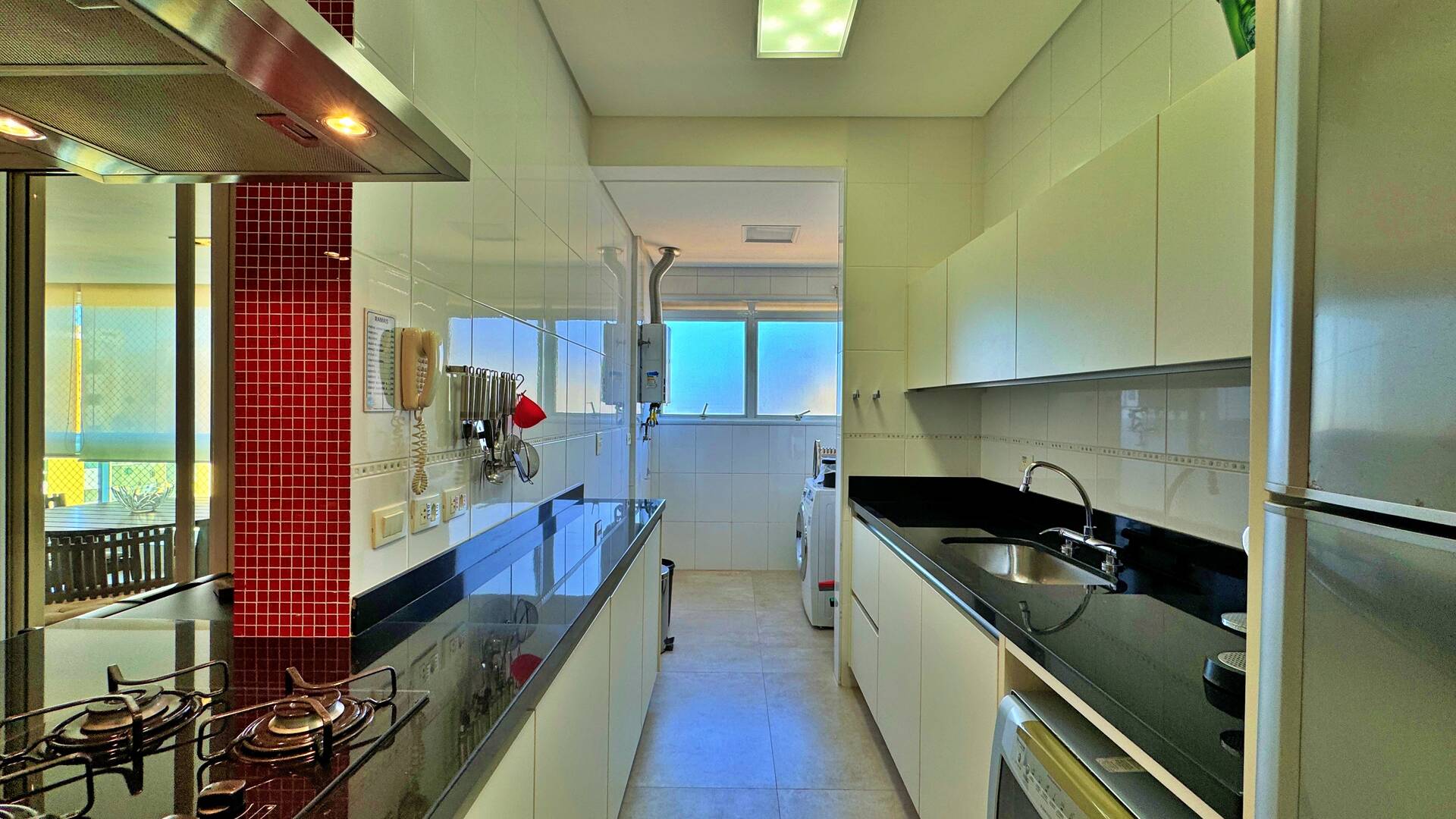 Apartamento à venda com 3 quartos, 125m² - Foto 23