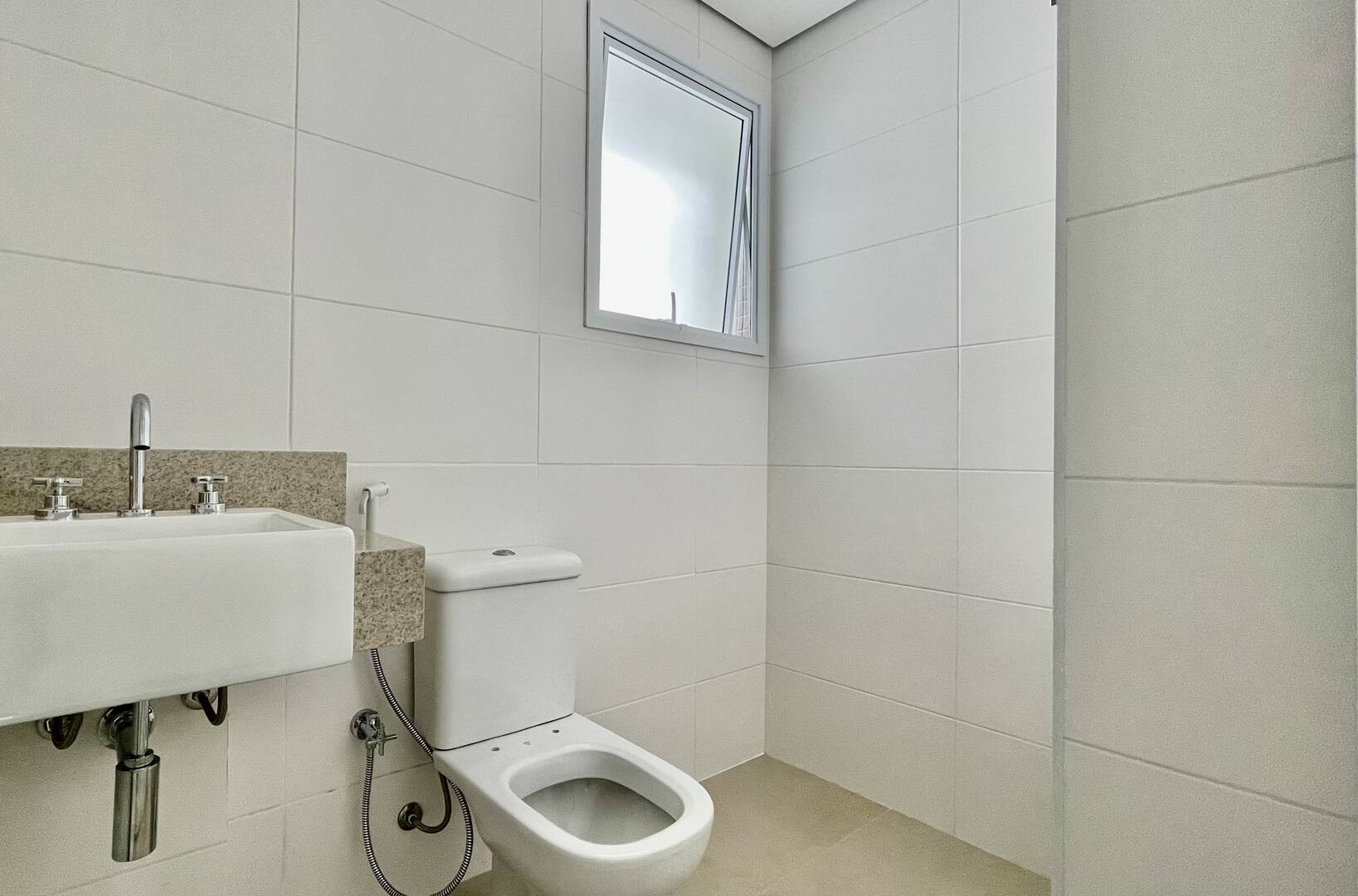 Apartamento à venda com 3 quartos, 127m² - Foto 4