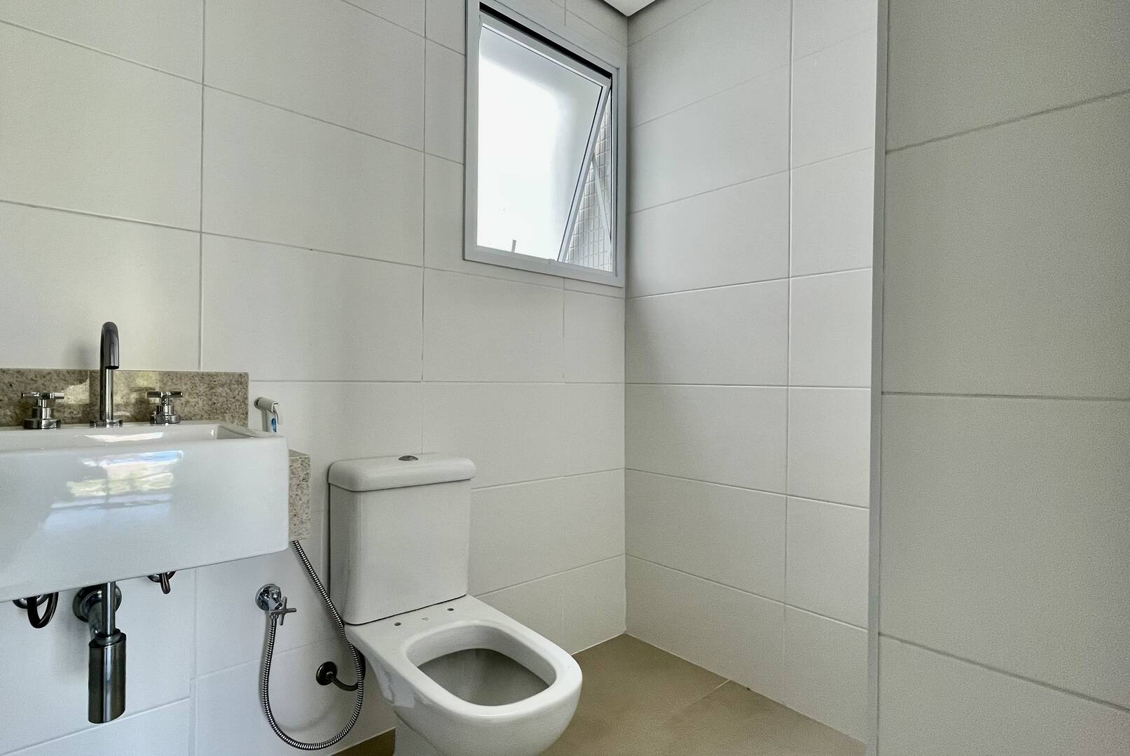 Apartamento à venda com 3 quartos, 127m² - Foto 8