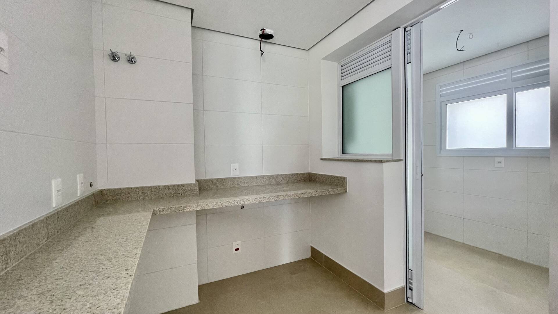 Apartamento à venda com 3 quartos, 127m² - Foto 16