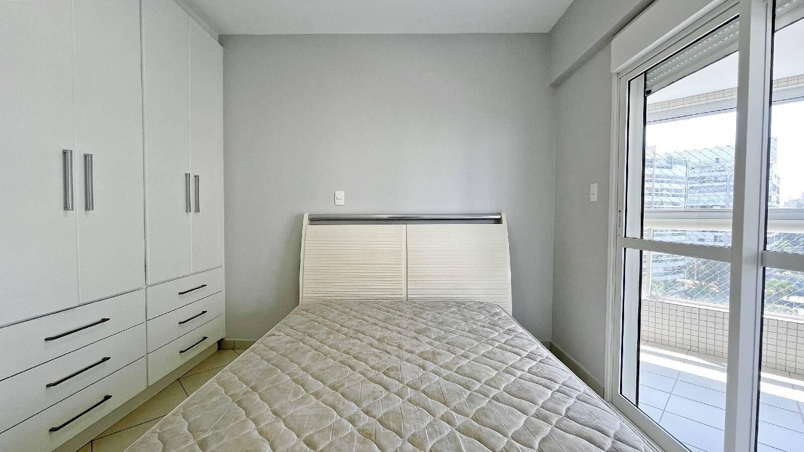 Apartamento à venda com 4 quartos, 134m² - Foto 16