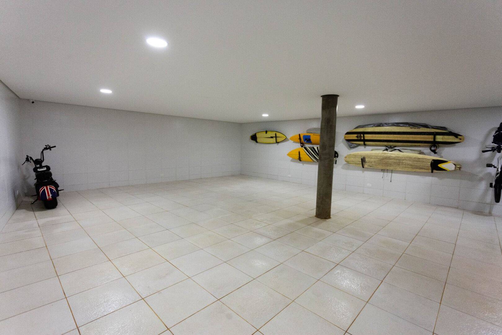 Casa à venda com 6 quartos, 450m² - Foto 49