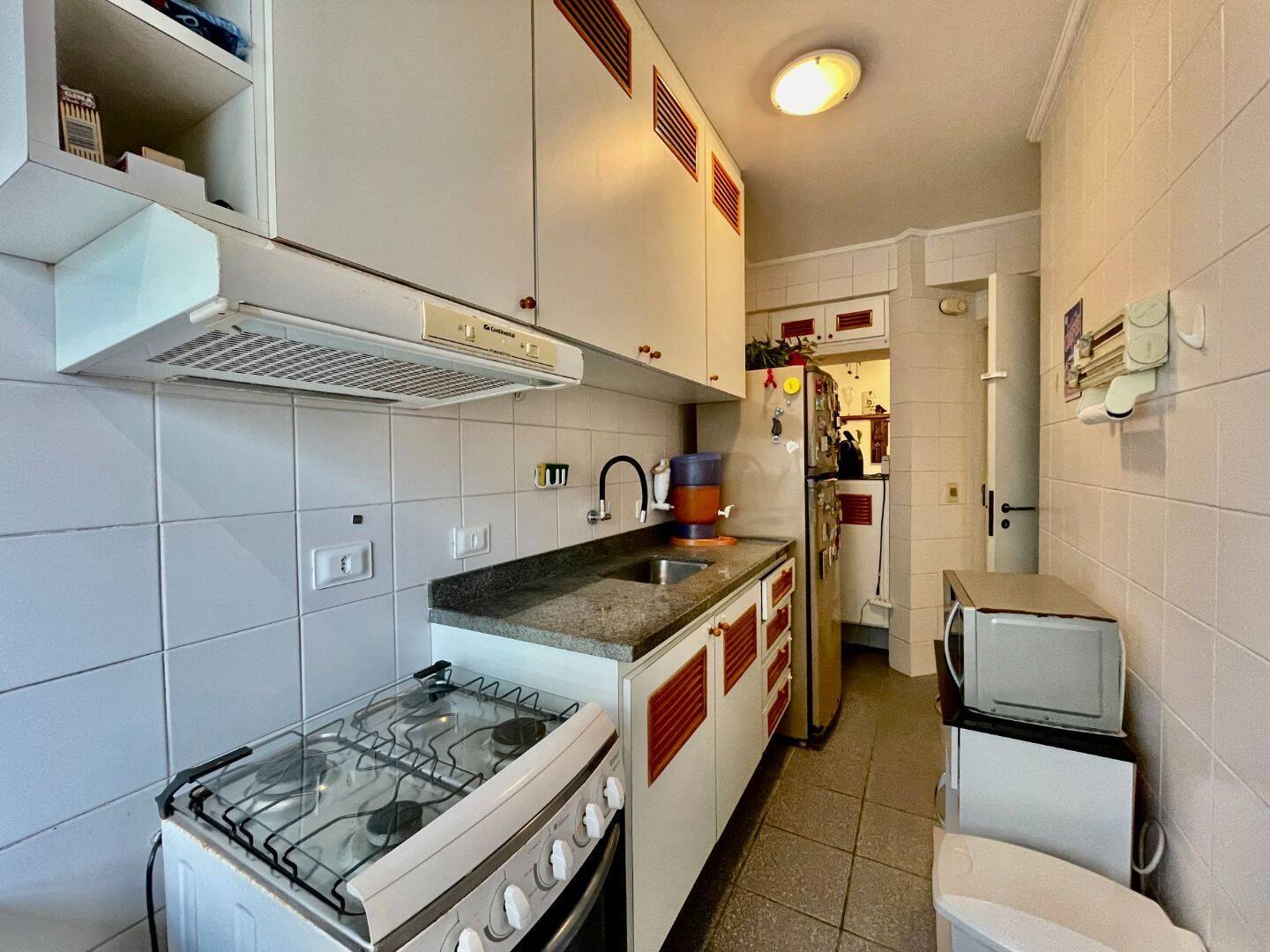 Apartamento à venda com 2 quartos, 75m² - Foto 7