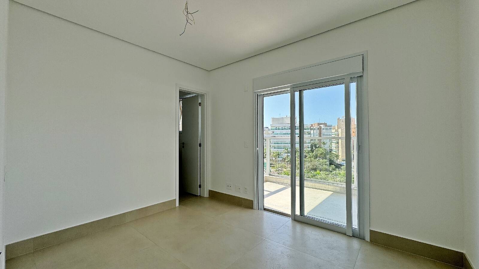 Apartamento à venda com 3 quartos, 134m² - Foto 15