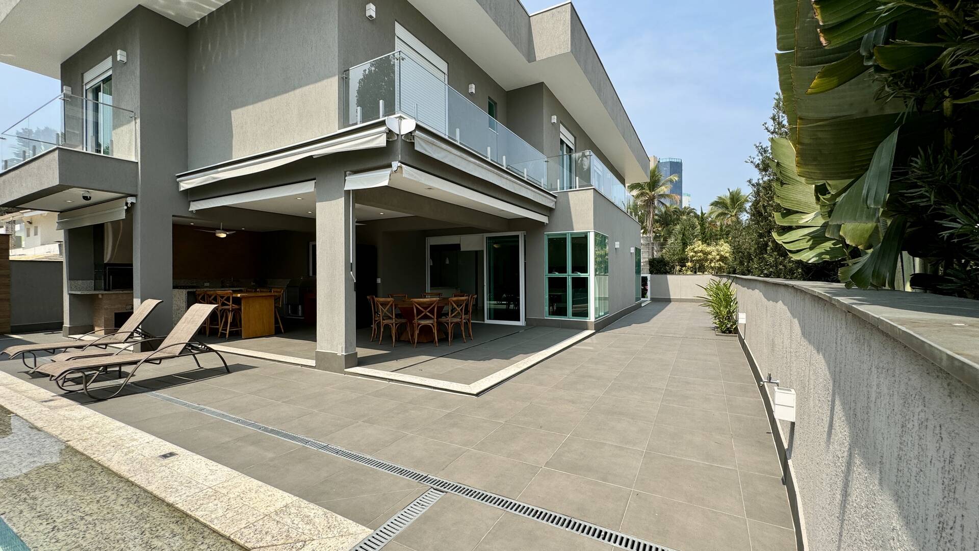 Casa à venda com 6 quartos, 630m² - Foto 36