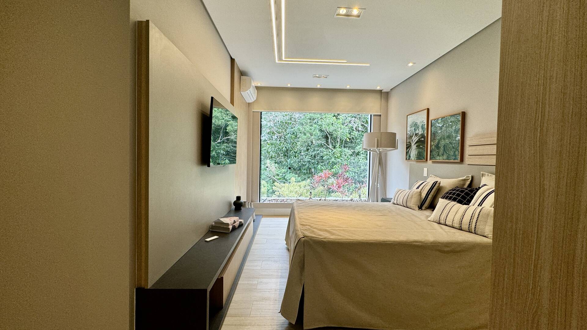 Casa à venda com 6 quartos, 440m² - Foto 58