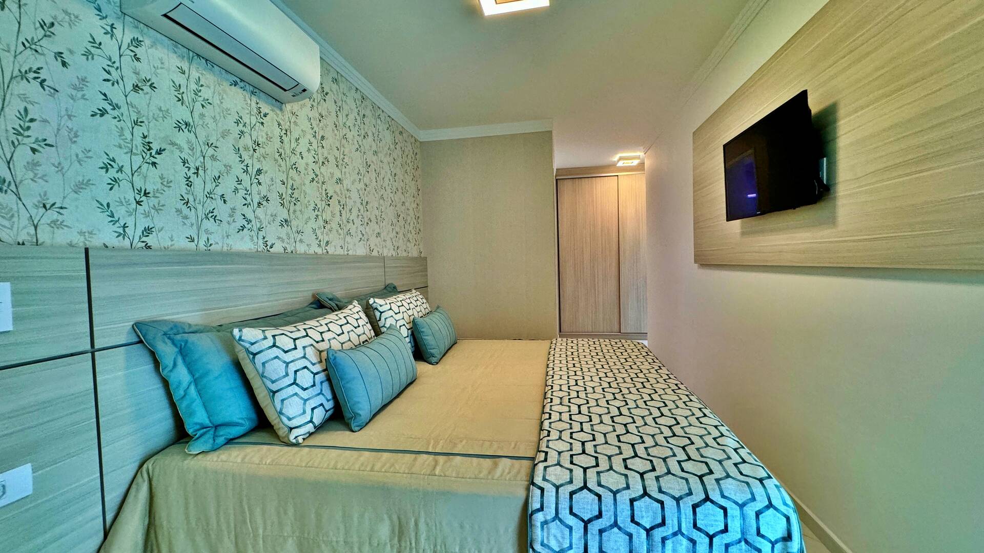 Apartamento à venda com 3 quartos, 151m² - Foto 33