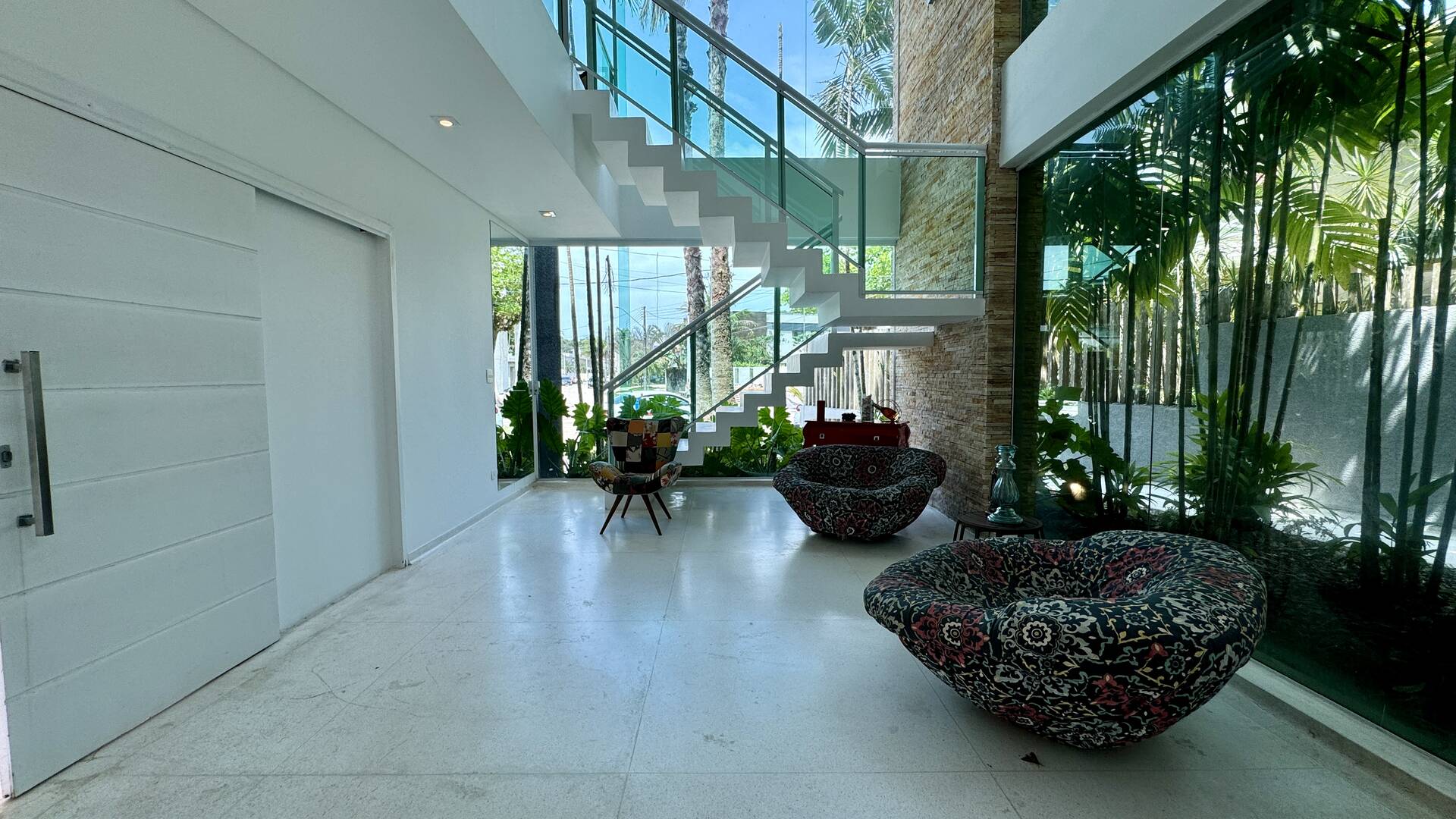 Casa à venda com 4 quartos, 367m² - Foto 8