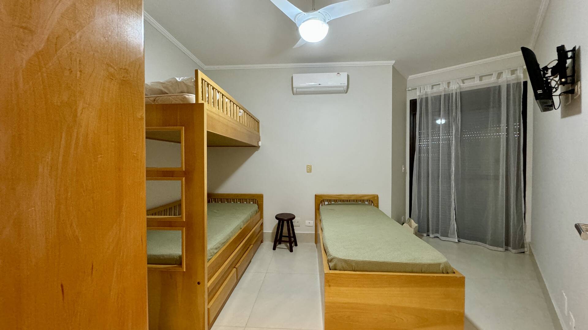 Apartamento à venda com 3 quartos, 111m² - Foto 15