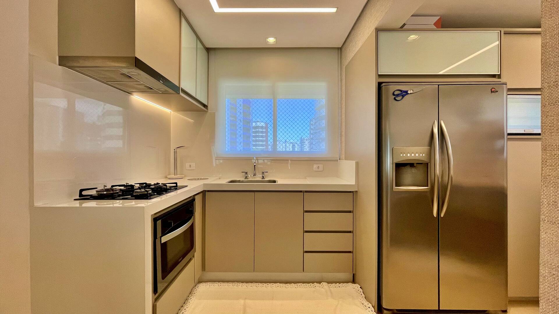 Apartamento à venda com 3 quartos, 106m² - Foto 18