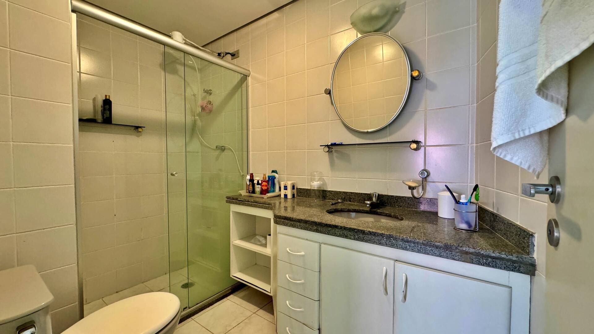 Apartamento à venda com 3 quartos, 110m² - Foto 22