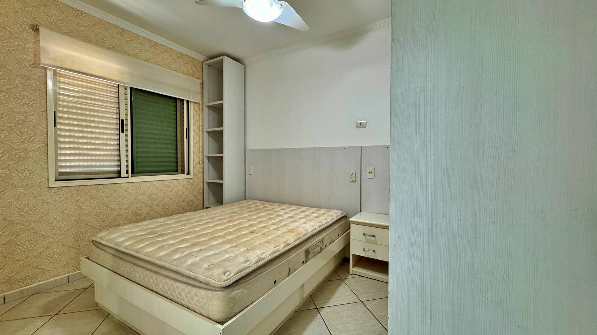 Apartamento à venda com 3 quartos, 116m² - Foto 13