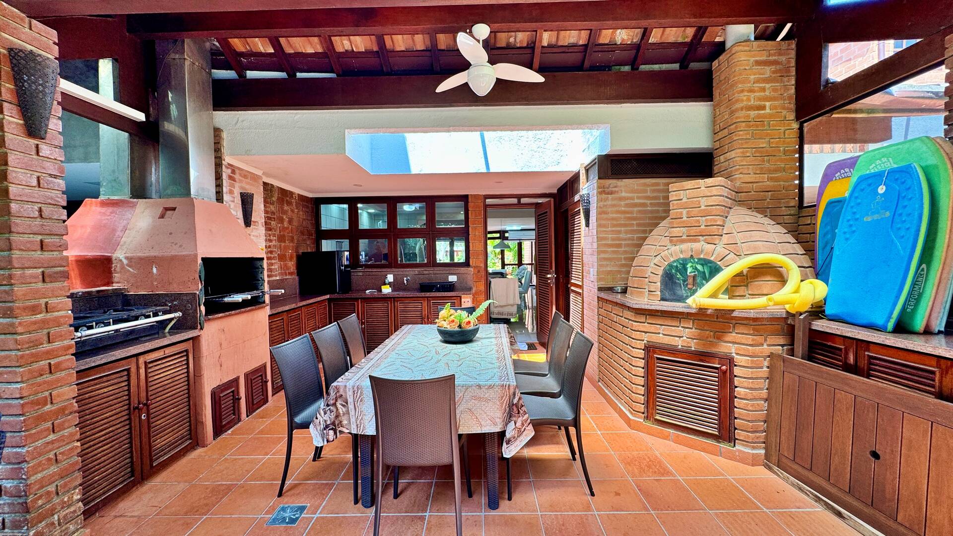 Casa à venda com 3 quartos, 110m² - Foto 13