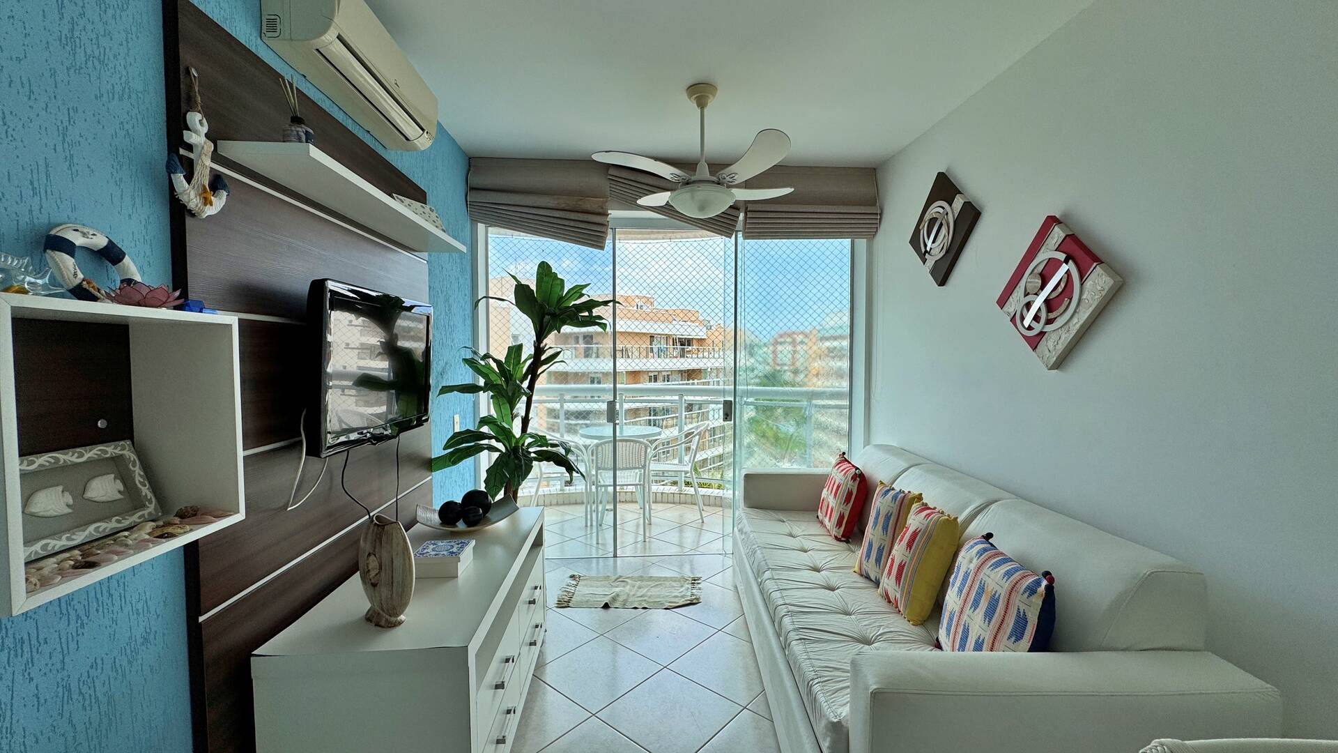 Apartamento à venda com 2 quartos, 68m² - Foto 1