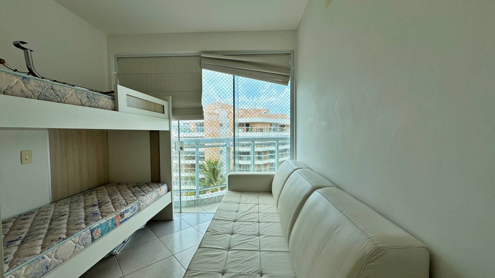 Apartamento à venda com 2 quartos, 68m² - Foto 11