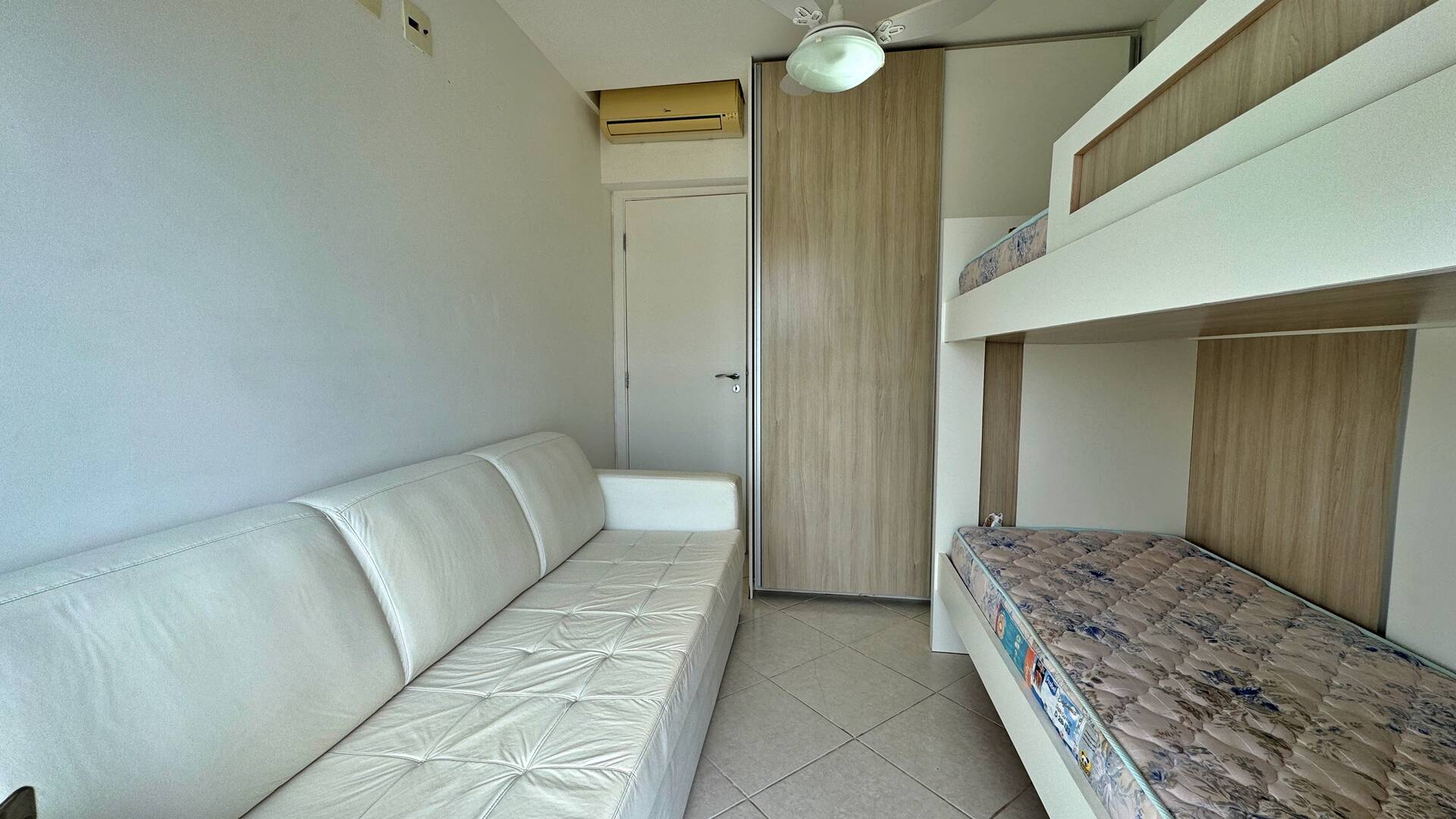 Apartamento à venda com 2 quartos, 68m² - Foto 12