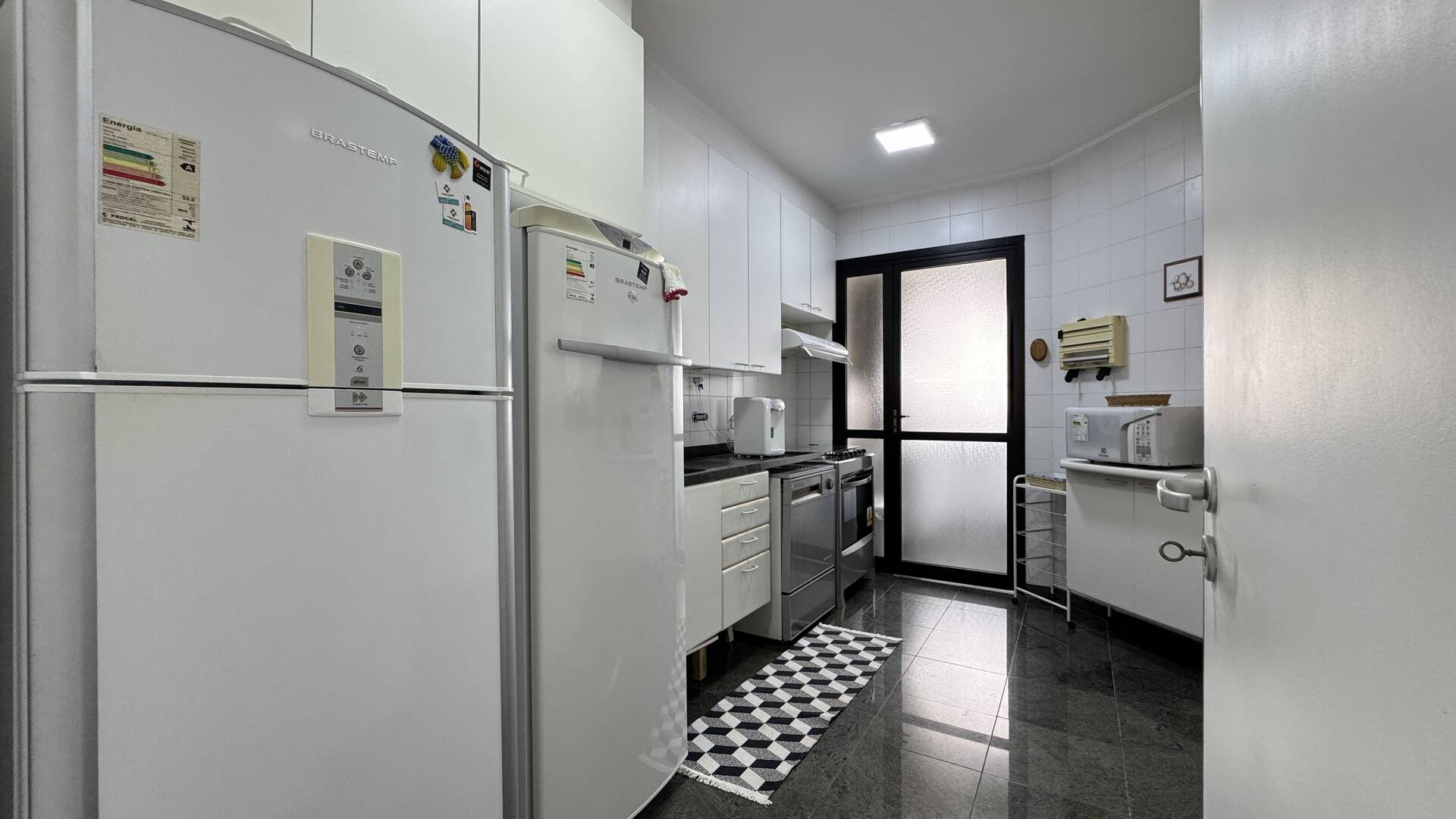 Apartamento à venda com 3 quartos, 149m² - Foto 10