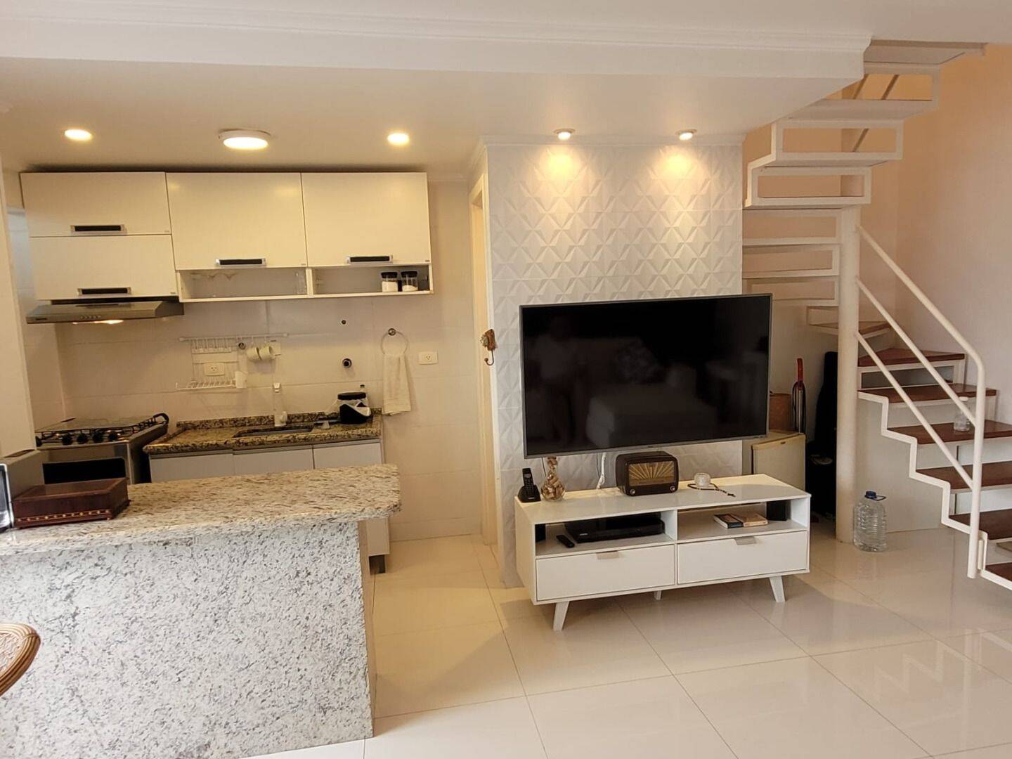 Cobertura à venda com 2 quartos, 78m² - Foto 8