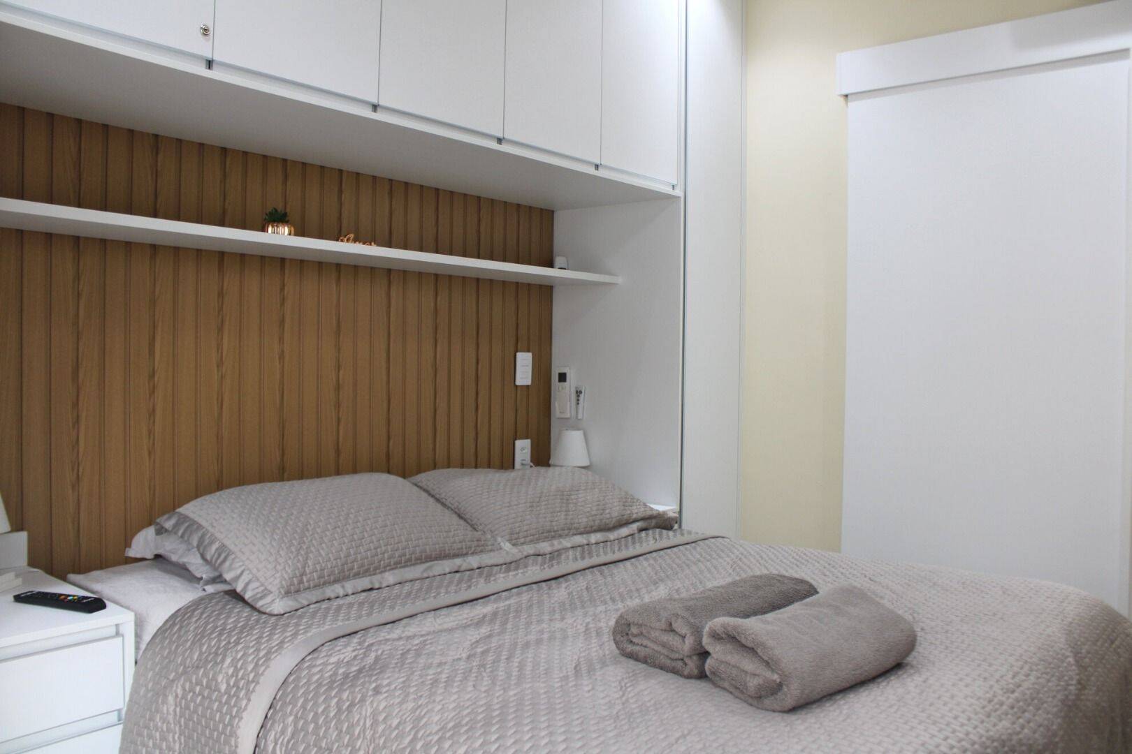 Apartamento à venda com 2 quartos, 85m² - Foto 33