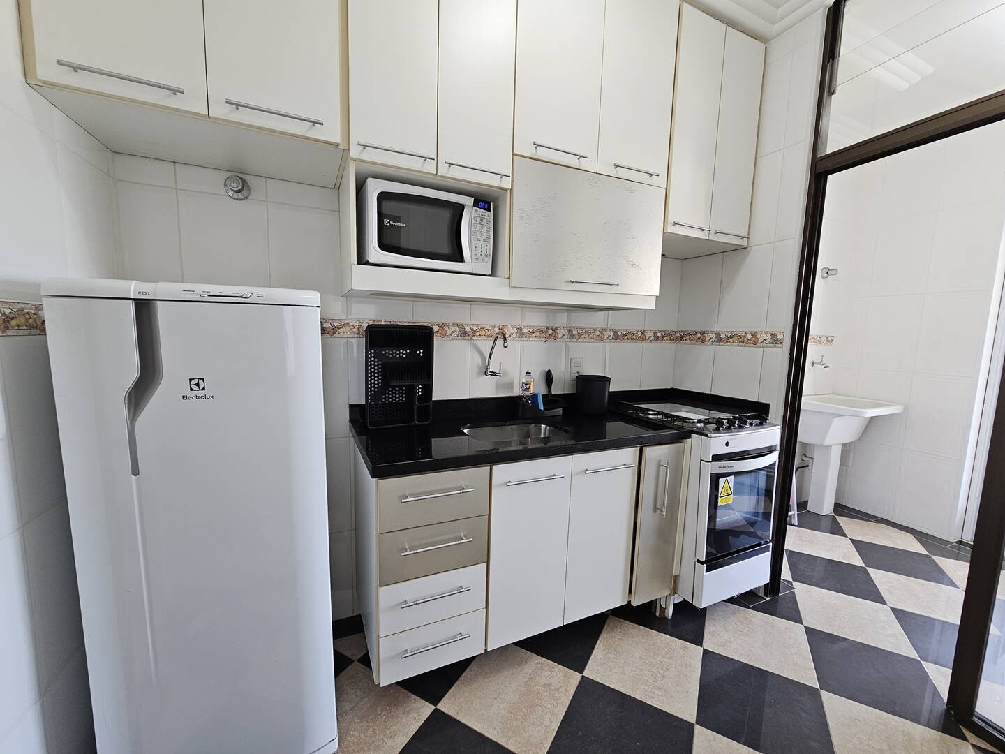 Apartamento à venda com 2 quartos, 79m² - Foto 13