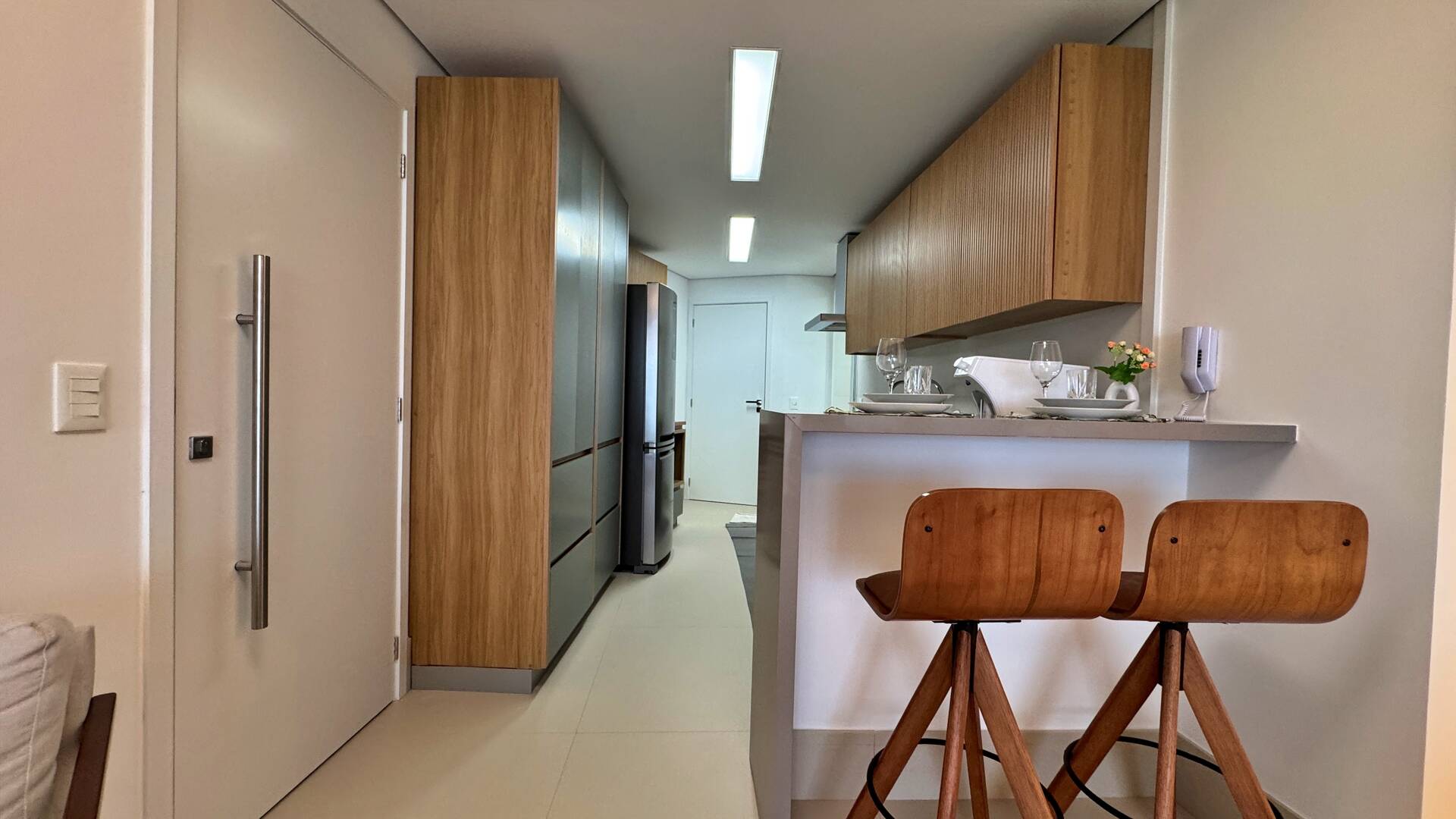 Apartamento à venda com 3 quartos, 125m² - Foto 7