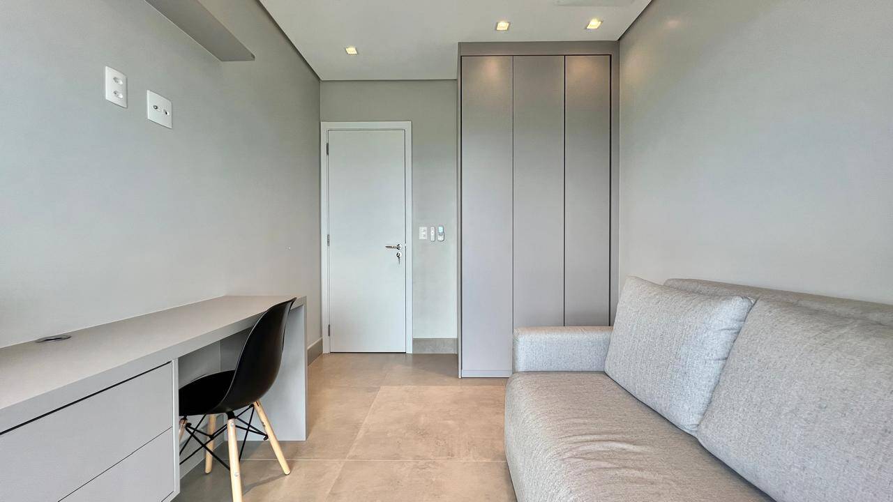 Apartamento à venda com 4 quartos, 160m² - Foto 18