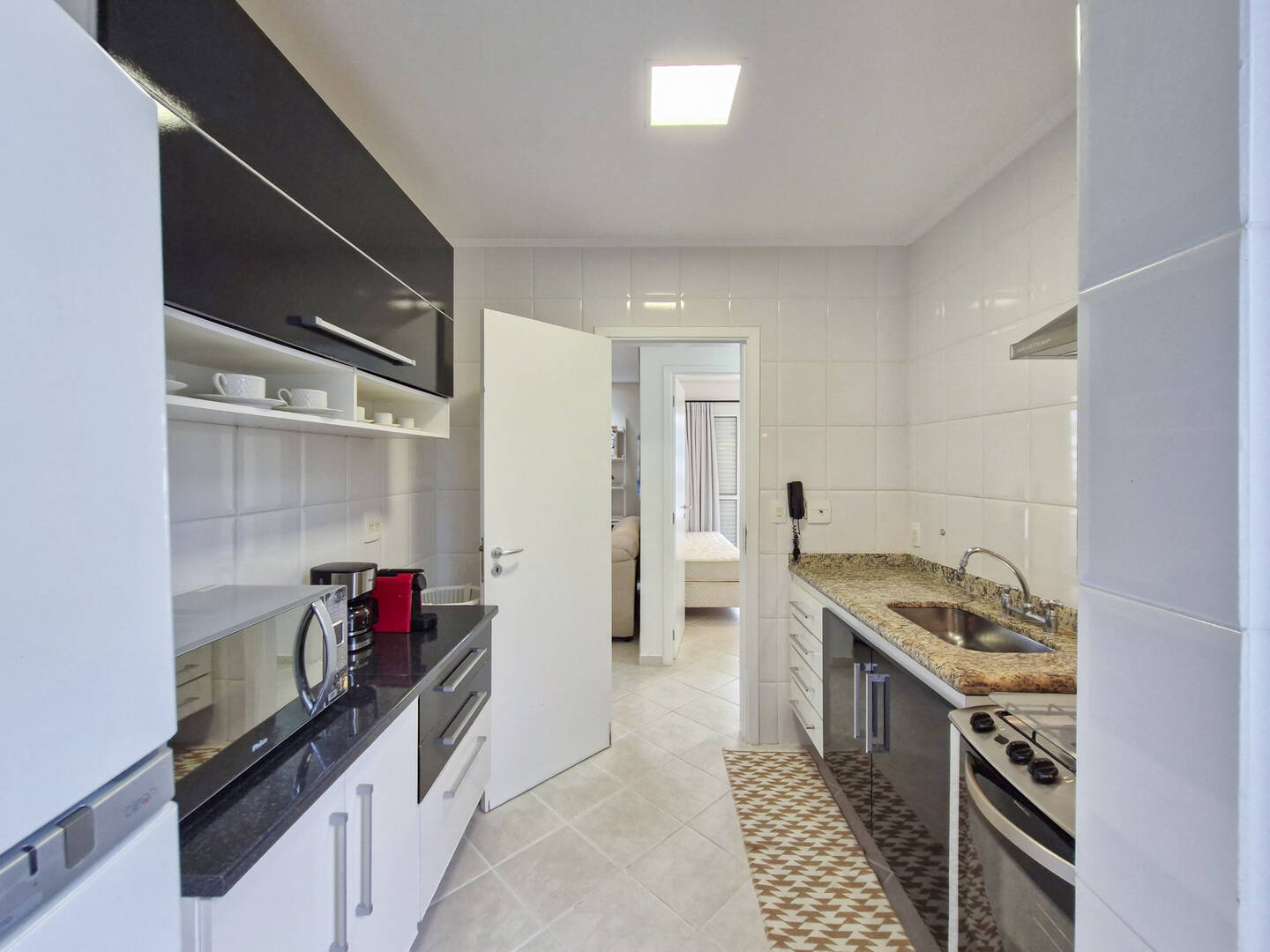 Apartamento à venda com 2 quartos, 78m² - Foto 10