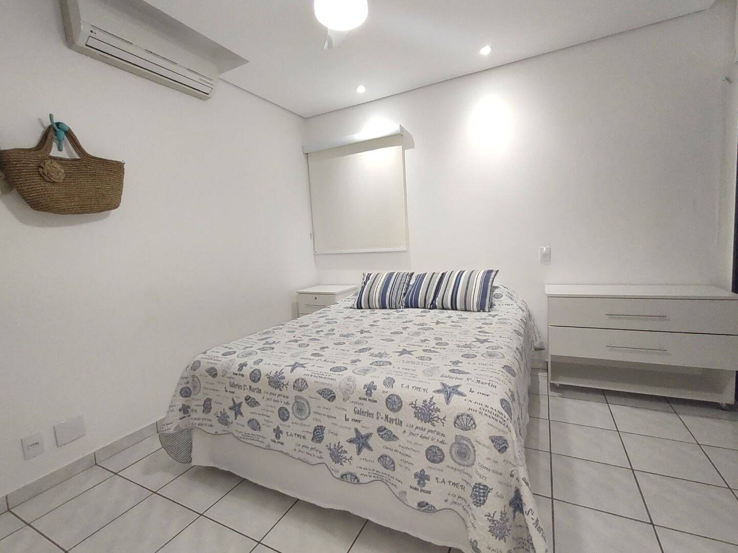 Apartamento à venda com 3 quartos, 121m² - Foto 8