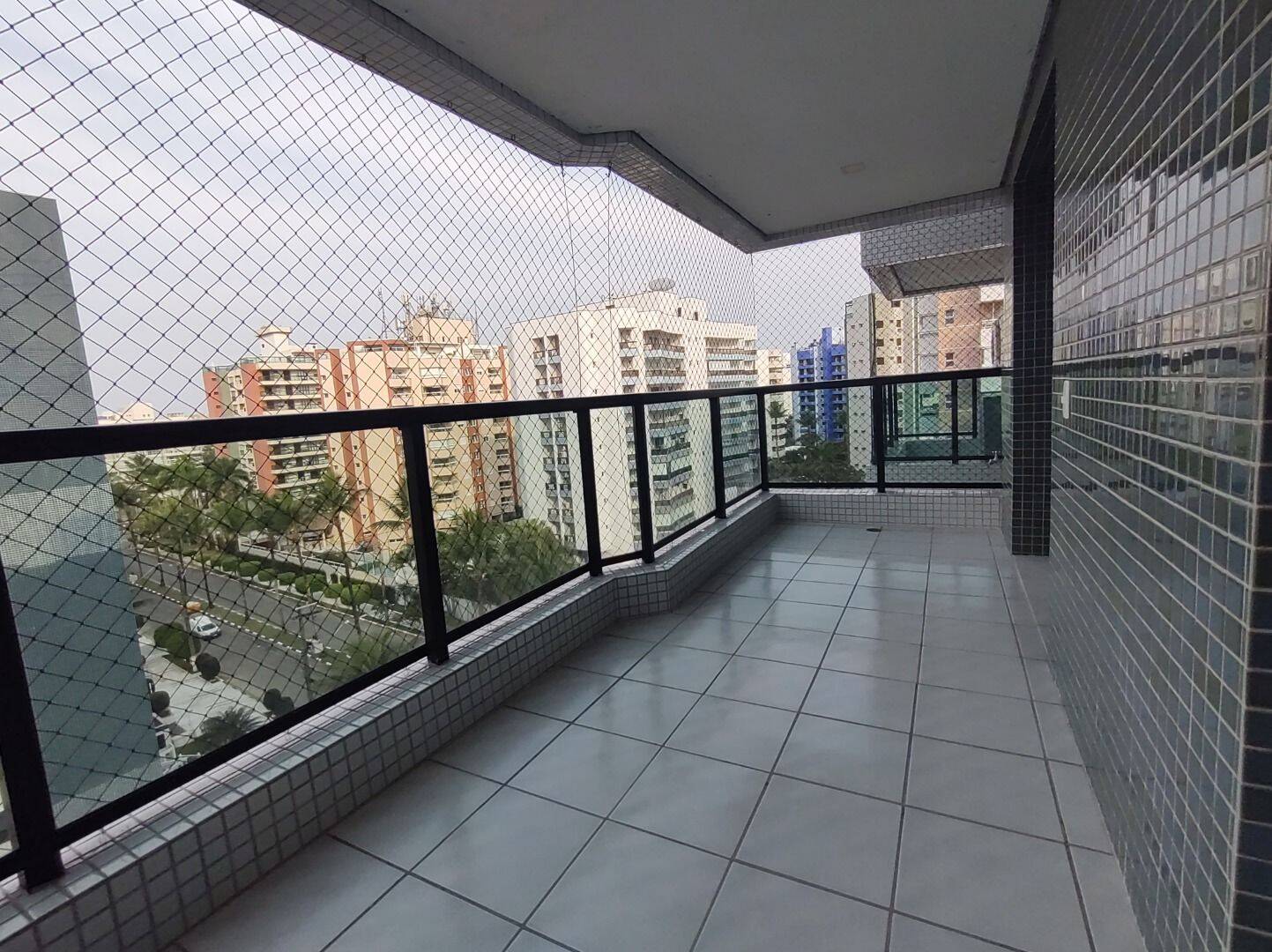 Apartamento à venda com 3 quartos, 121m² - Foto 12