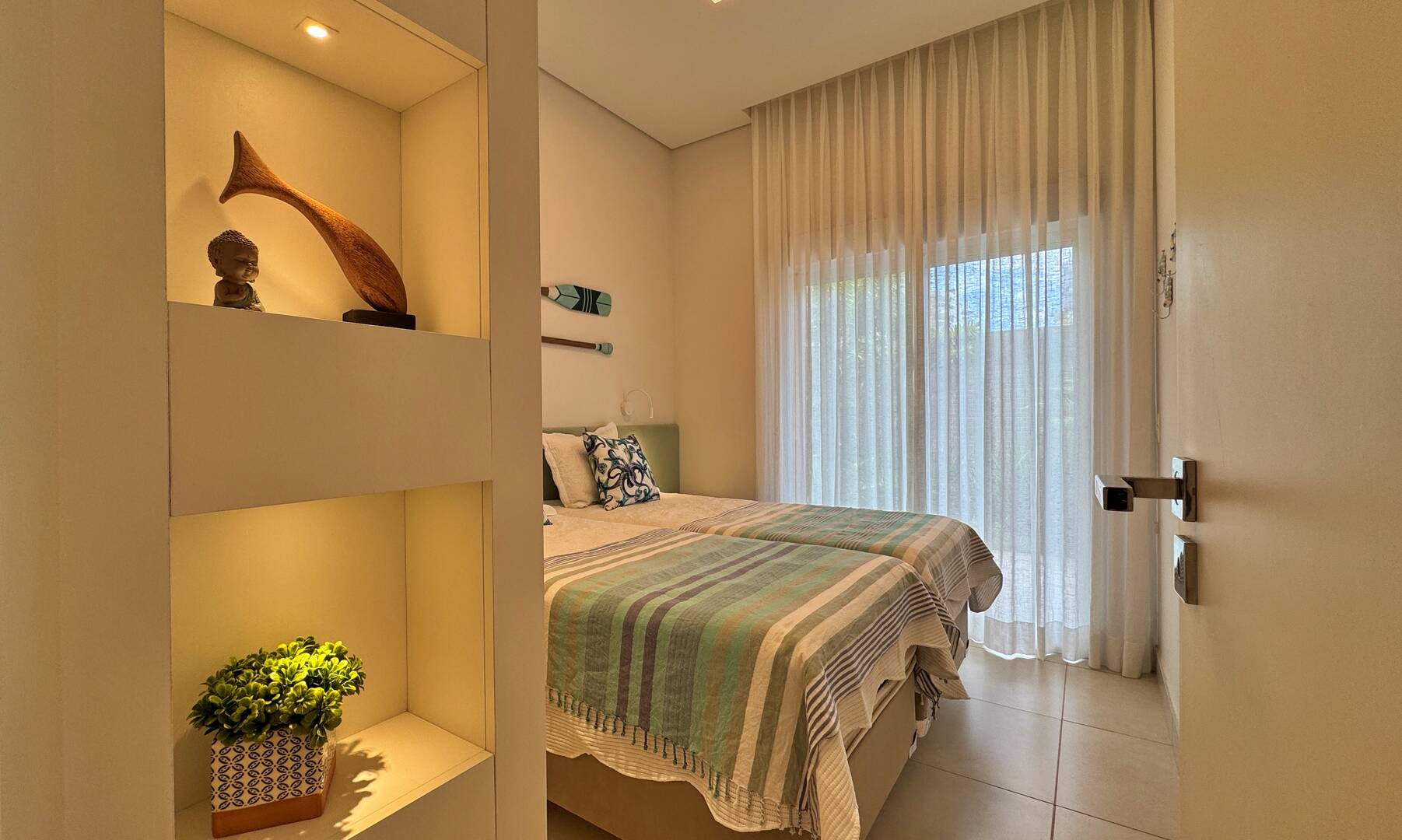 Apartamento à venda com 3 quartos, 205m² - Foto 11