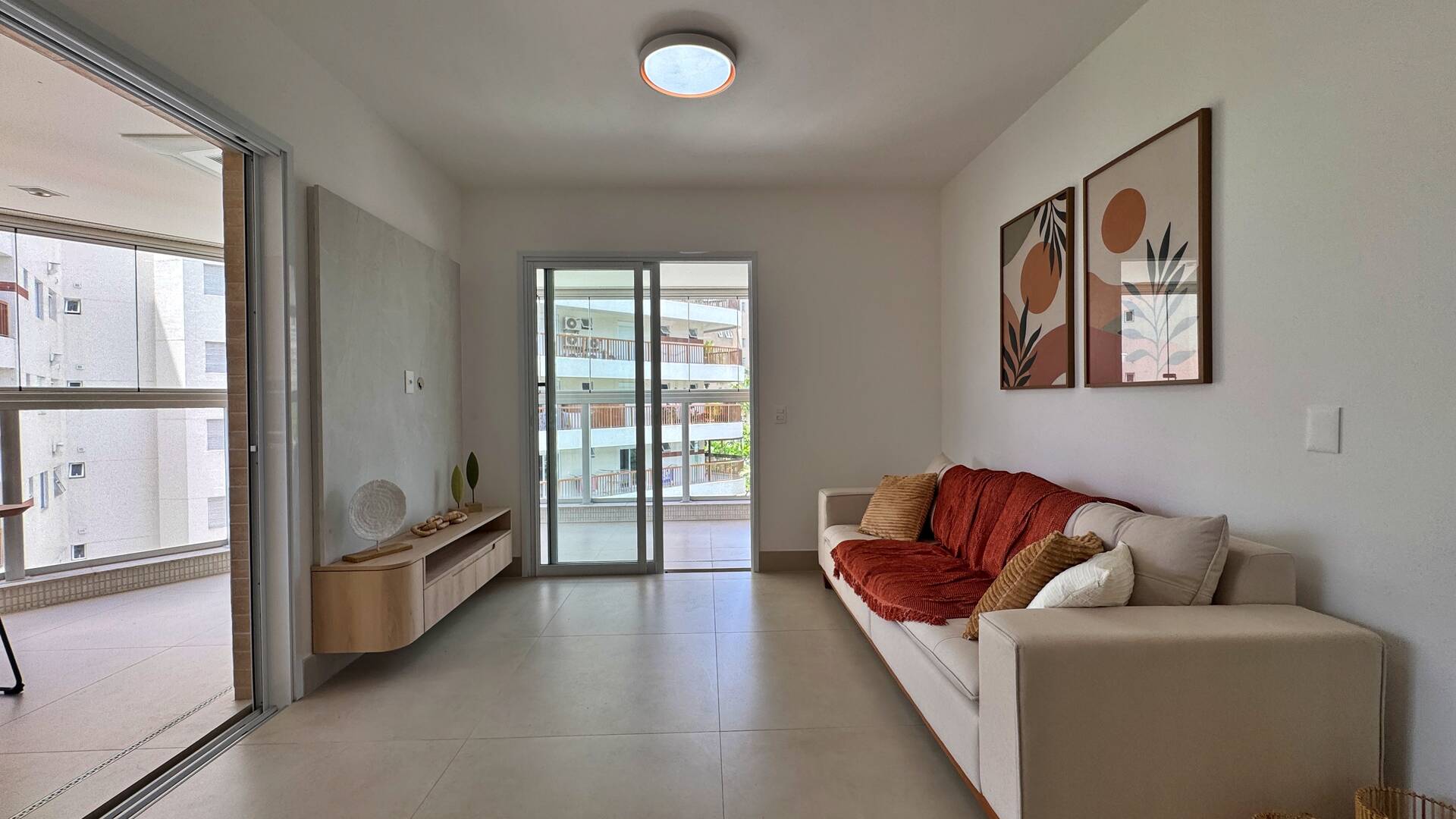 Apartamento à venda com 3 quartos, 127m² - Foto 3