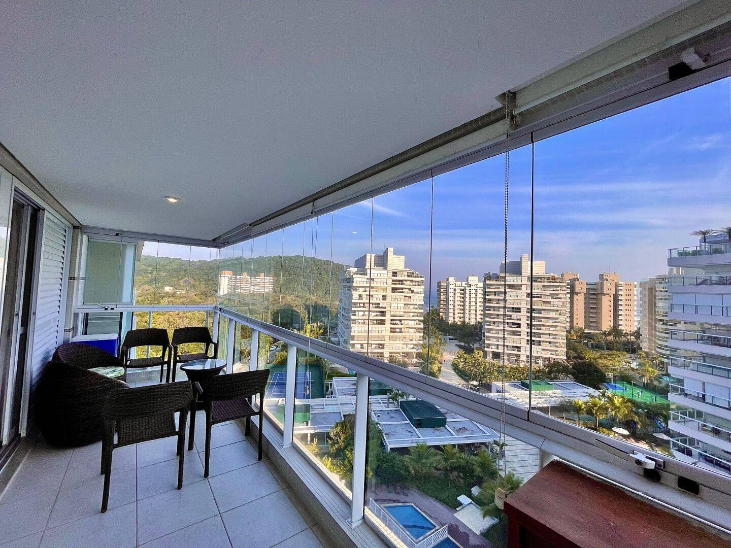 Apartamento à venda com 3 quartos, 138m² - Foto 5