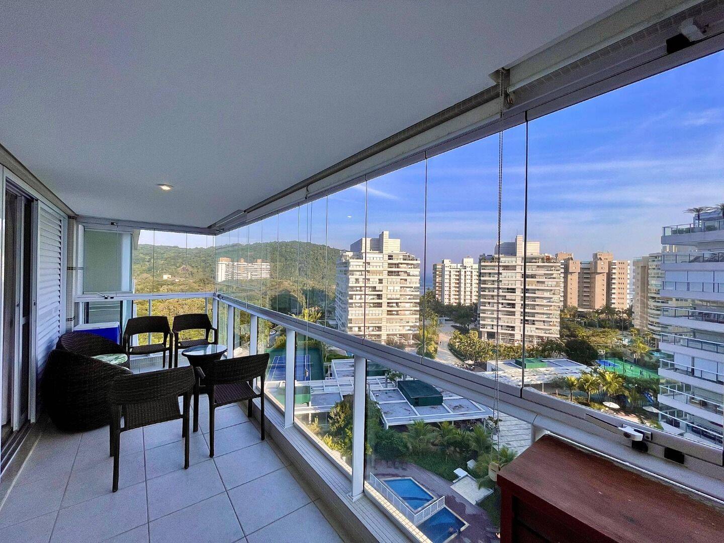 Apartamento à venda com 3 quartos, 138m² - Foto 6