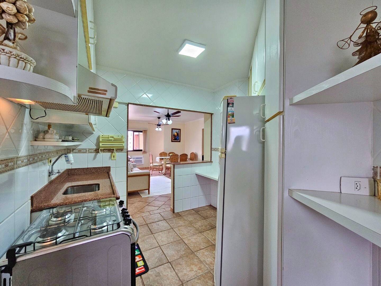 Apartamento à venda com 3 quartos, 95m² - Foto 5