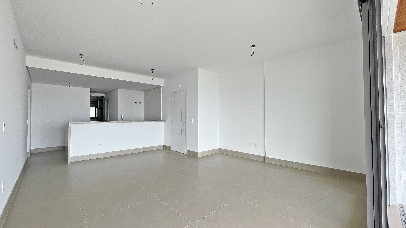 Apartamento à venda com 2 quartos, 137m² - Foto 9