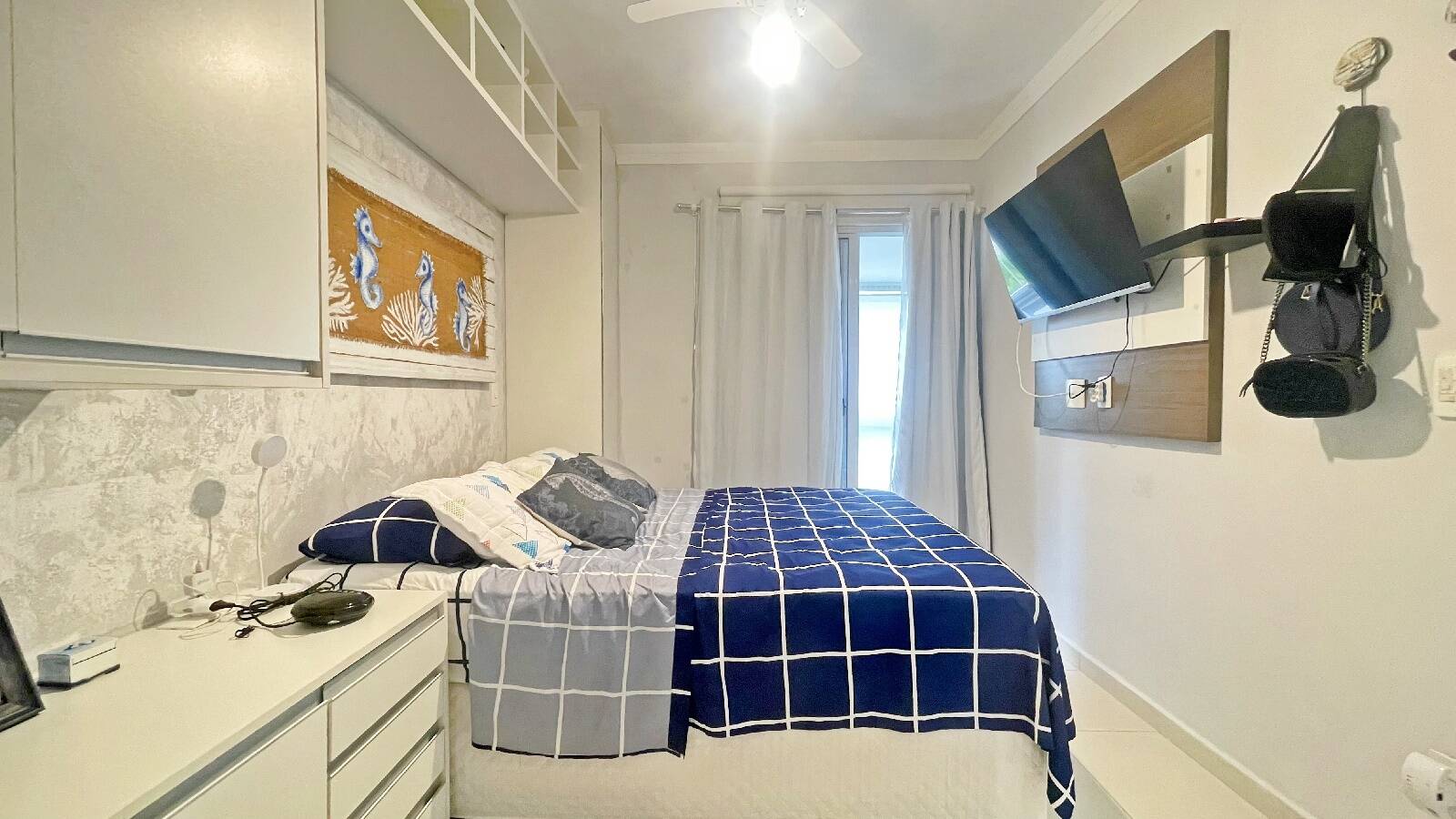 Apartamento à venda com 3 quartos, 95m² - Foto 9