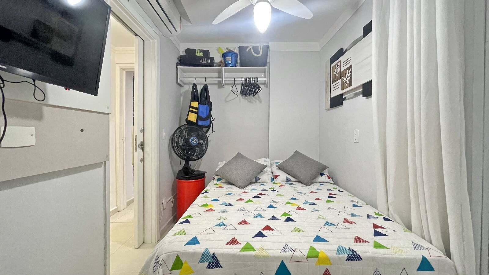 Apartamento à venda com 3 quartos, 95m² - Foto 13