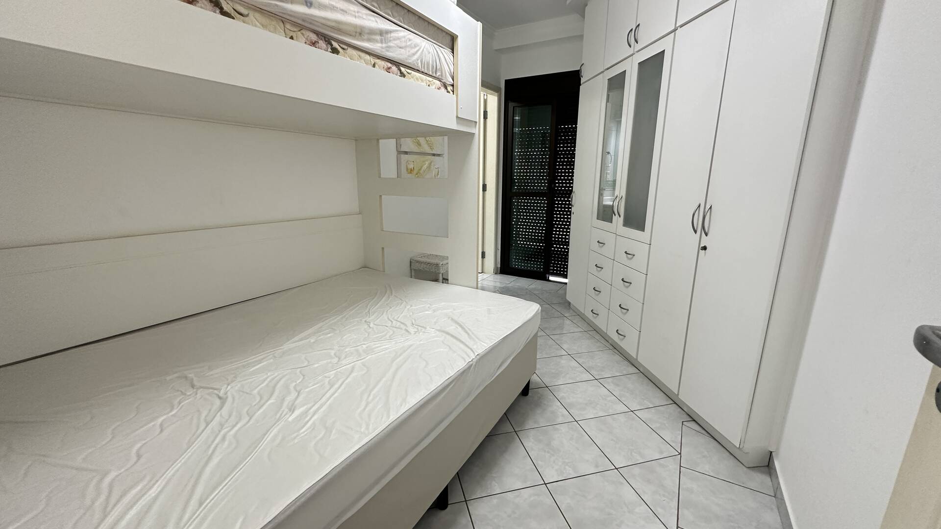 Apartamento à venda com 3 quartos, 112m² - Foto 10