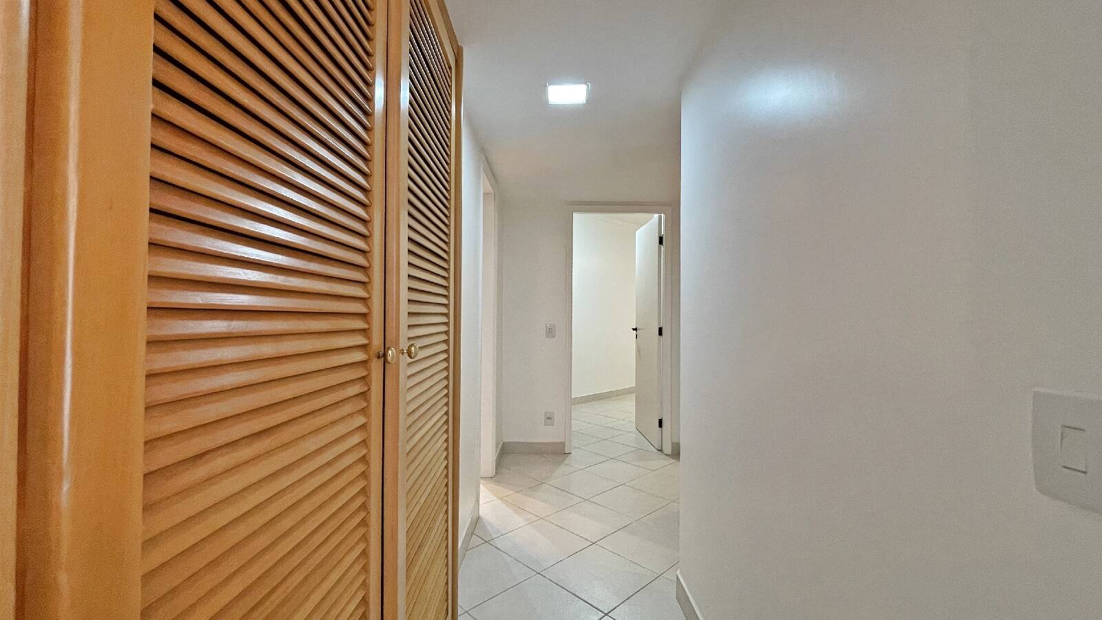 Apartamento à venda com 3 quartos, 109m² - Foto 10