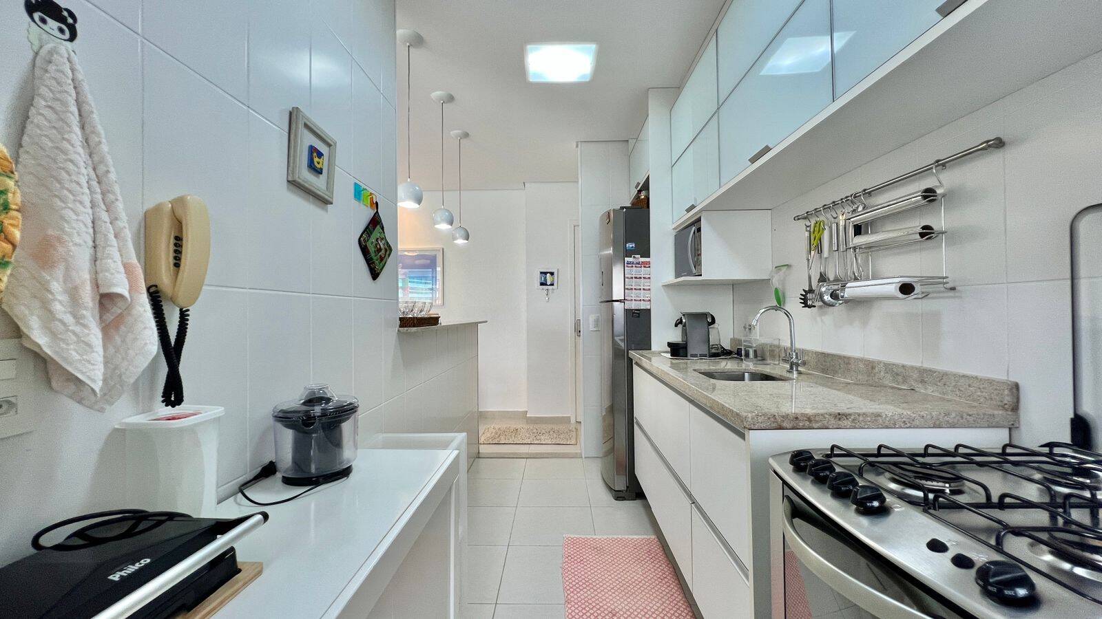 Apartamento à venda com 3 quartos, 106m² - Foto 12