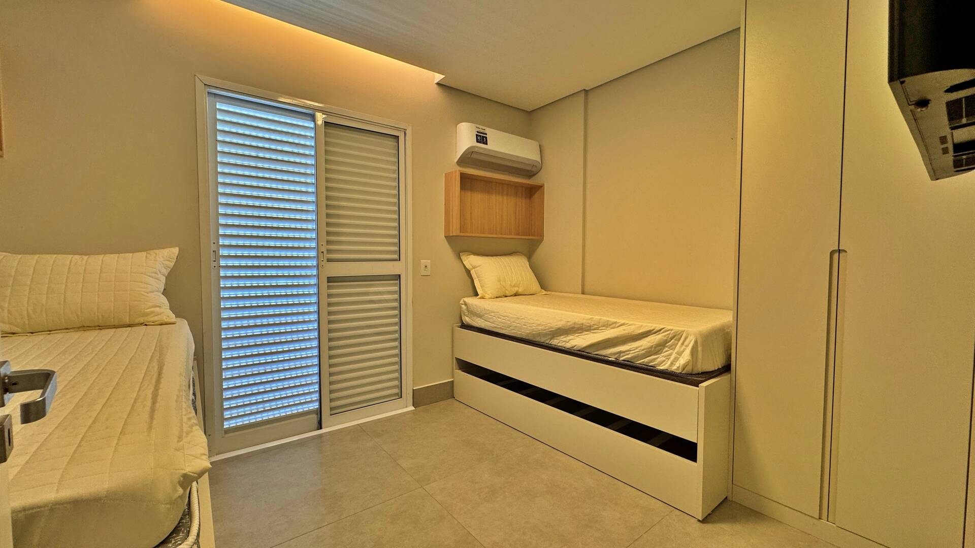 Apartamento à venda com 3 quartos, 114m² - Foto 13