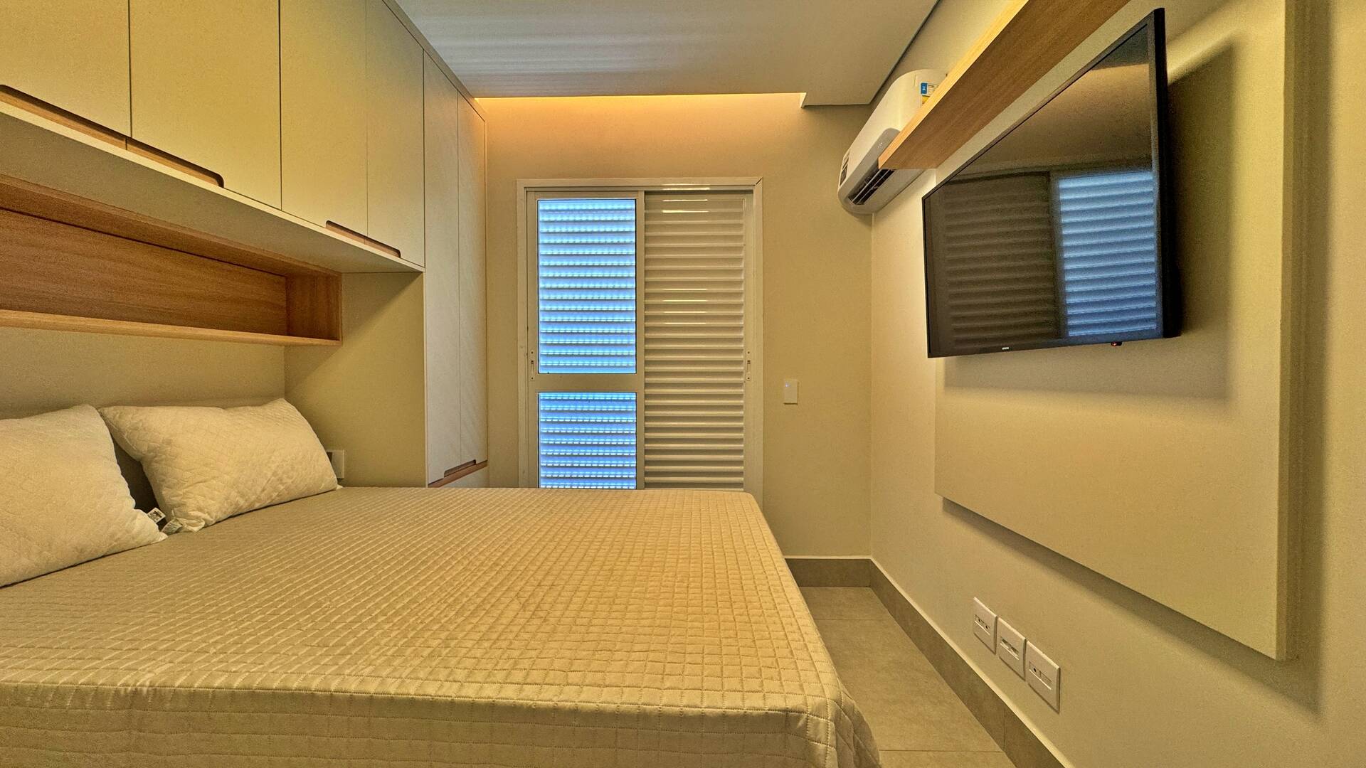 Apartamento à venda com 3 quartos, 114m² - Foto 17